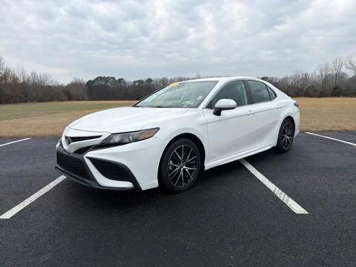 2021 Toyota Camry SE Nightshade