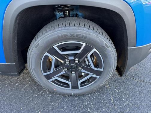 2026 Jeep Cherokee LAREDO/LIMITED