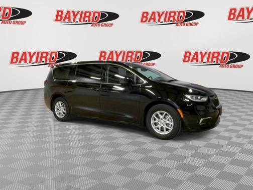 2024 Chrysler Pacifica Touring-L