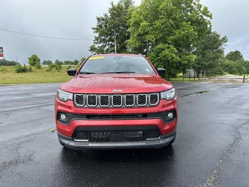 2025 Jeep Compass Latitude