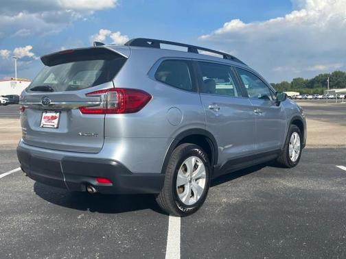 2023 Subaru Ascent Base 8-Passenger (CVT)