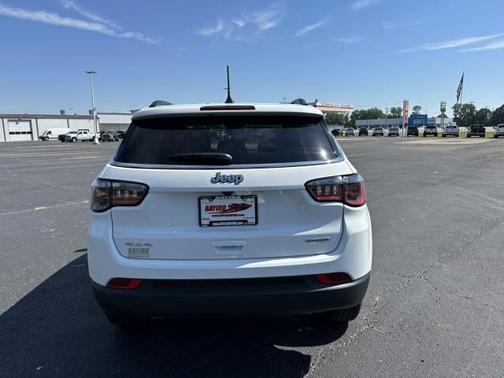 2025 Jeep Compass Latitude