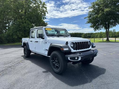 2025 Jeep Gladiator Sport