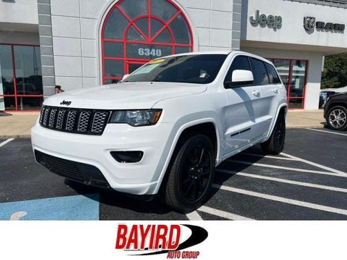 Photo 2 of 15 of 2021 Jeep Grand Cherokee Laredo X