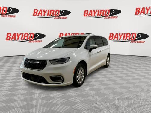 2023 Chrysler Pacifica Touring-L