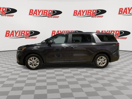 2023 Kia Carnival LX