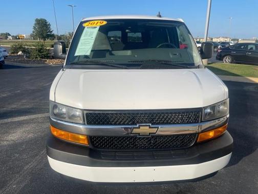 2019 Chevrolet Express 3500 LT