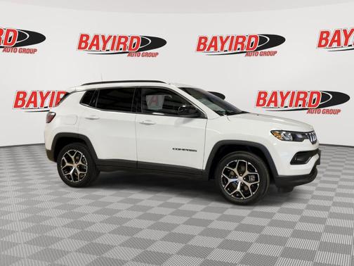 White 2024 Jeep Compass Latitude