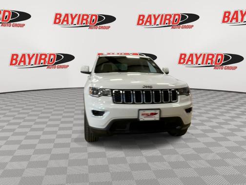 2020 Jeep Grand Cherokee Laredo