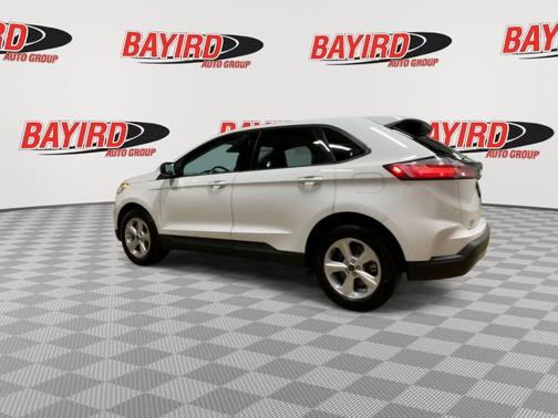 2023 Ford Edge SE