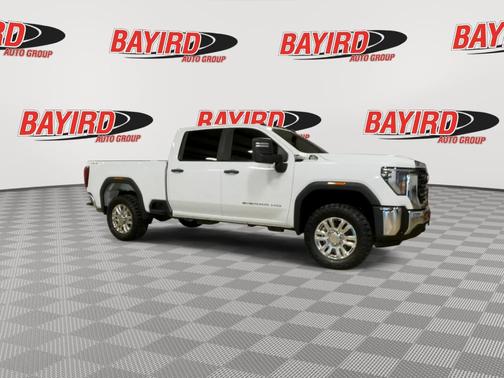 2024 GMC Sierra 2500 Pro