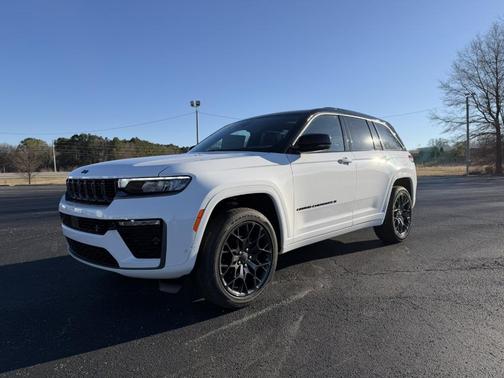 2026 Jeep Grand Cherokee Summit 4x4