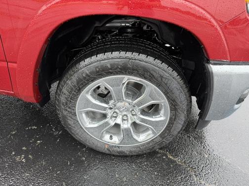 Molten Red Pearlcoat 2026 RAM 1500 Big Horn