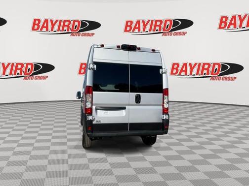 2025 RAM ProMaster 1500 SLT+