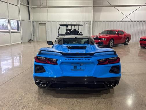 2023 Chevrolet Corvette Stingray w/3LT