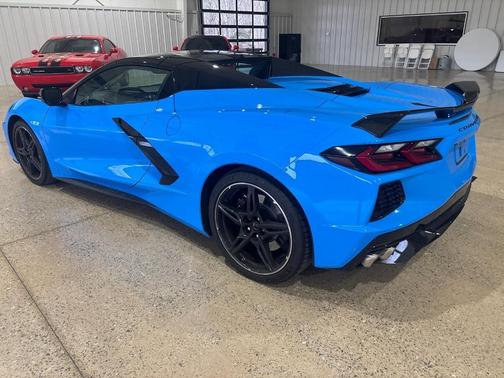 2023 Chevrolet Corvette Stingray w/3LT