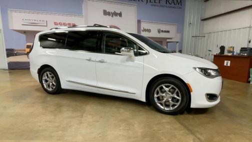 2019 Chrysler Pacifica Limited