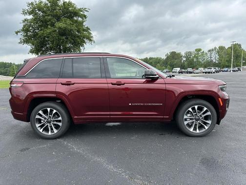 2025 Jeep Grand Cherokee Overland