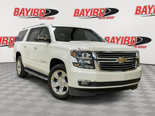 Summit White 2019 Chevrolet Suburban Premier