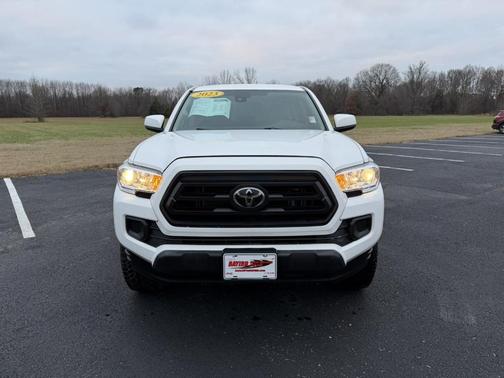 2023 Toyota Tacoma SR