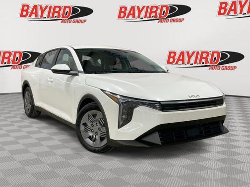 2025 Kia K4 LX