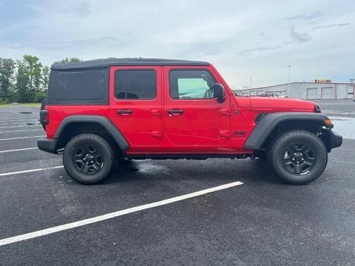 2025 Jeep Wrangler Sport