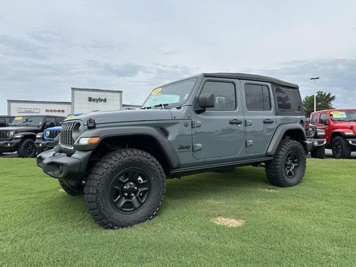 2025 Jeep Wrangler Sport