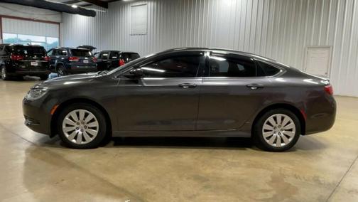 2015 Chrysler 200 LX