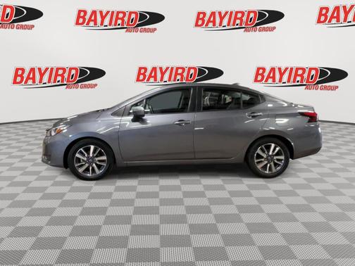 2023 Nissan Versa 1.6 SV