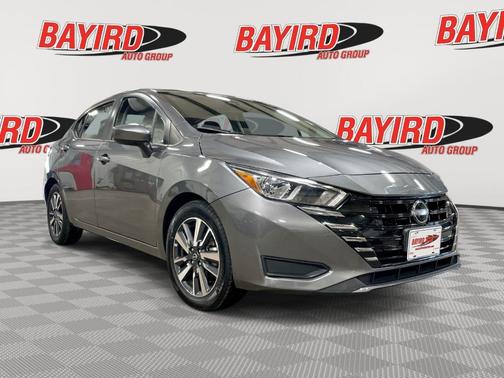 2023 Nissan Versa 1.6 SV