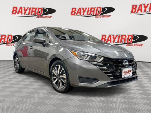 2023 Nissan Versa 1.6 SV