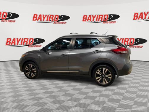 2019 Nissan Kicks SR