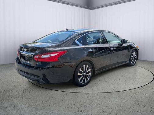 2016 Nissan Altima 2.5 SV