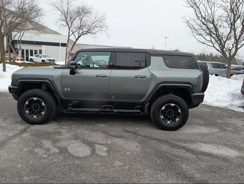 2024 GMC HUMMER EV SUV 3X