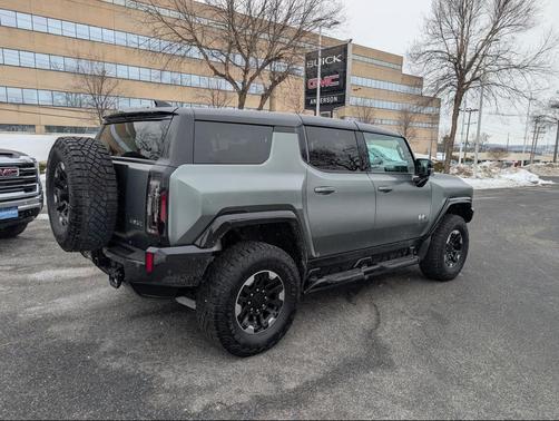 2024 GMC HUMMER EV SUV 3X
