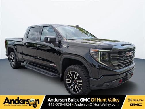 2024 GMC Sierra 1500 AT4