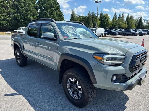 2022 Toyota Tacoma TRD Off Road