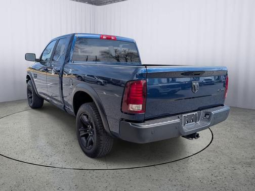 Patriot Blue Pearlcoat 2022 RAM 1500 Classic Warlock Quad Cab 4x4 6'4' Box