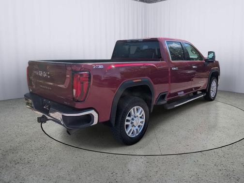 Red Quartz Tintcoat 2020 GMC Sierra 2500 SLT