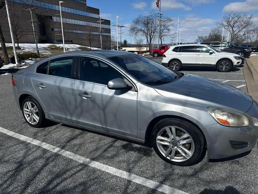 2013 Volvo S60 4dr Sdn AWD