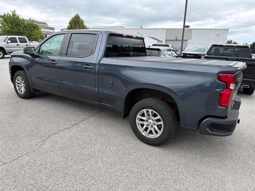 Shadow Gray Metallic 2021 Chevrolet Silverado 1500 RST