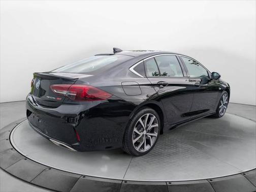 2018 Buick Regal Sportback GS