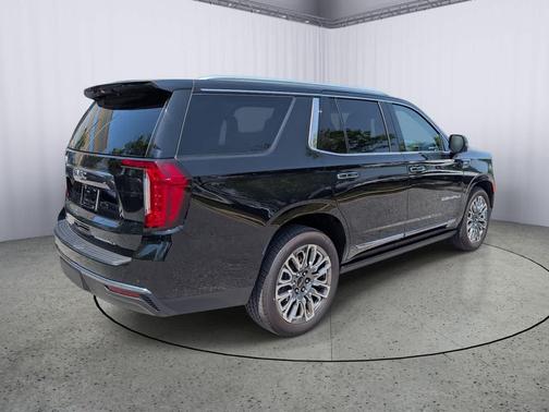 Onyx Black 2024 GMC Yukon Denali Ultimate