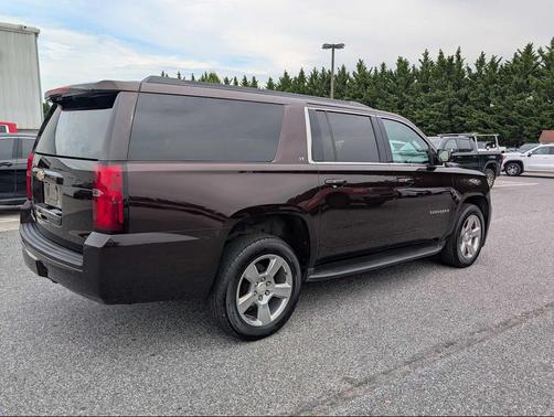 2020 Chevrolet Suburban LT