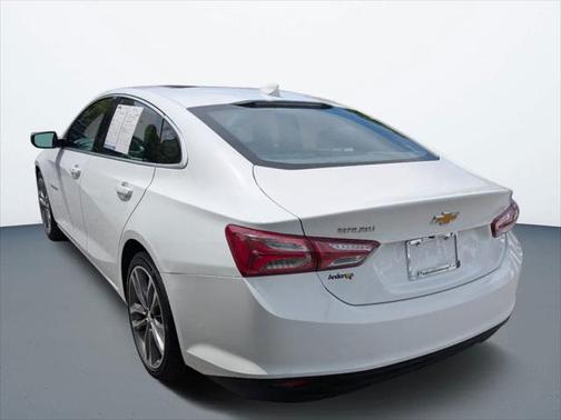 2022 Chevrolet Malibu FWD LT
