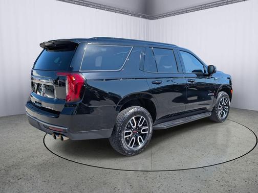 2024 GMC Yukon 4WD AT4