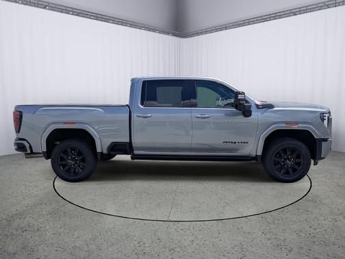 Sterling Metallic 2024 GMC Sierra 2500 AT4