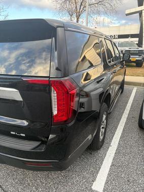 2022 GMC Yukon XL SLE