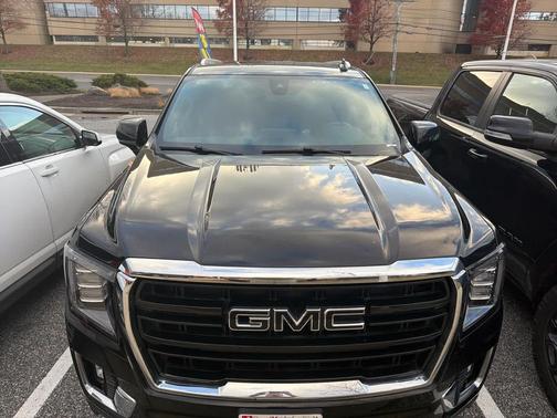 2022 GMC Yukon XL SLE
