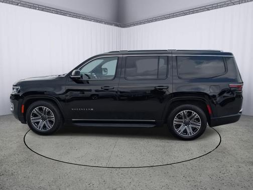 2023 Jeep Wagoneer Series II 4x4